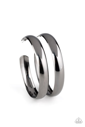 Kick Em To The CURVE - Black-Jewelry-Just Because Jewels, Paparazzi Accessories-Just Because Jewels